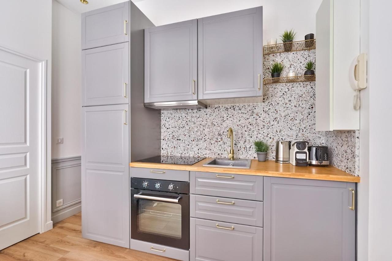 Newly Renovated ! Stunning 2Br Apt In The Heart Of Paris 15 ภายนอก รูปภาพ